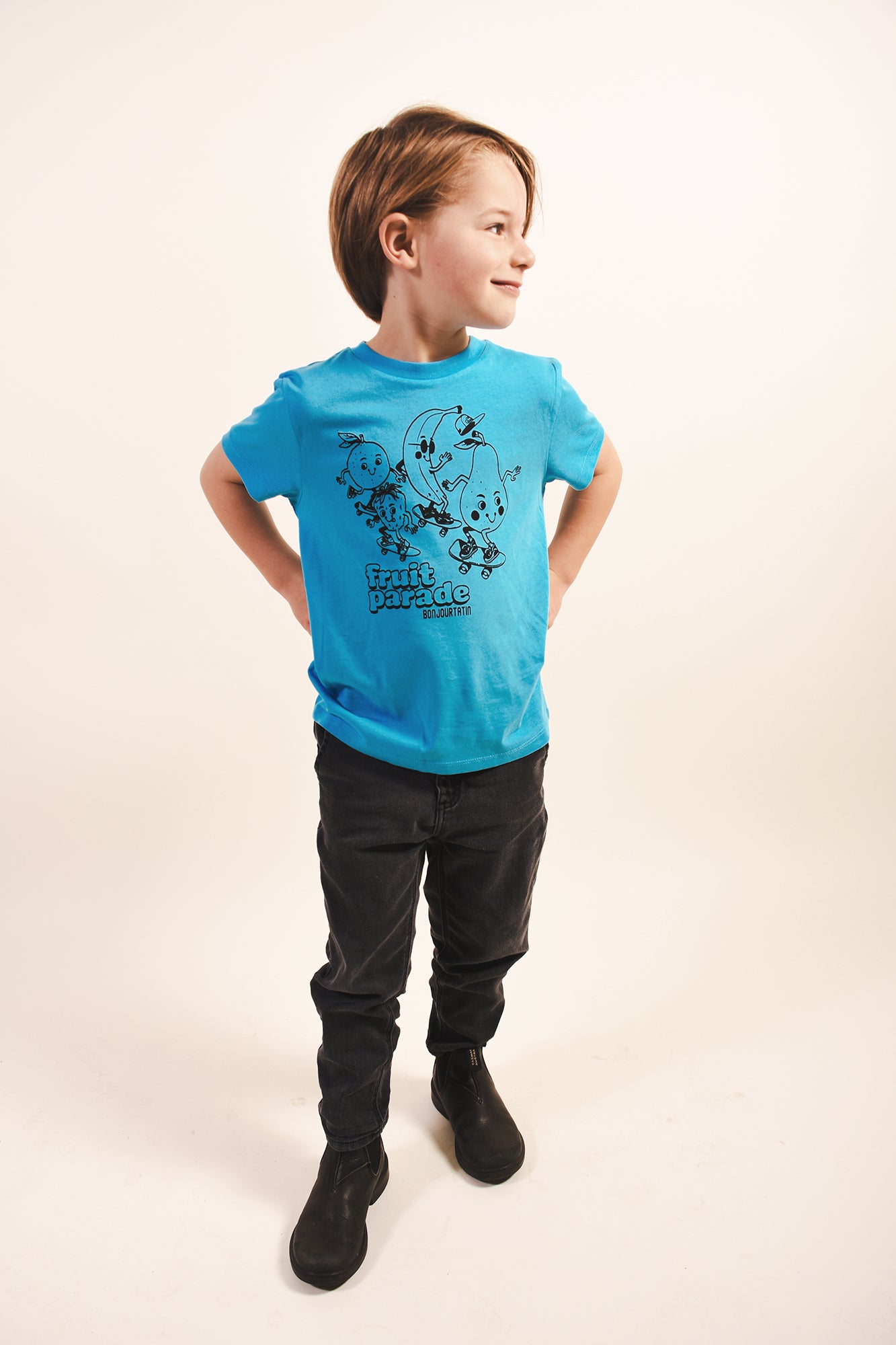 Fruit Parade Organic T-Shirt black on blue - Bonjour Tatin